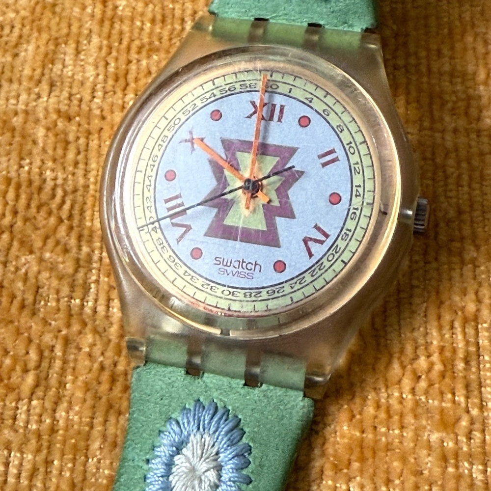 Vintage Swatch ‘Clearly’ style!